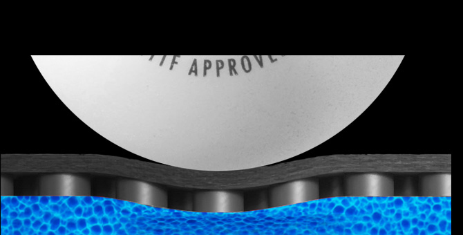 Belag BLUESTORM Z1 mit mittelporigem Schwamm und härterem Ballanschlag