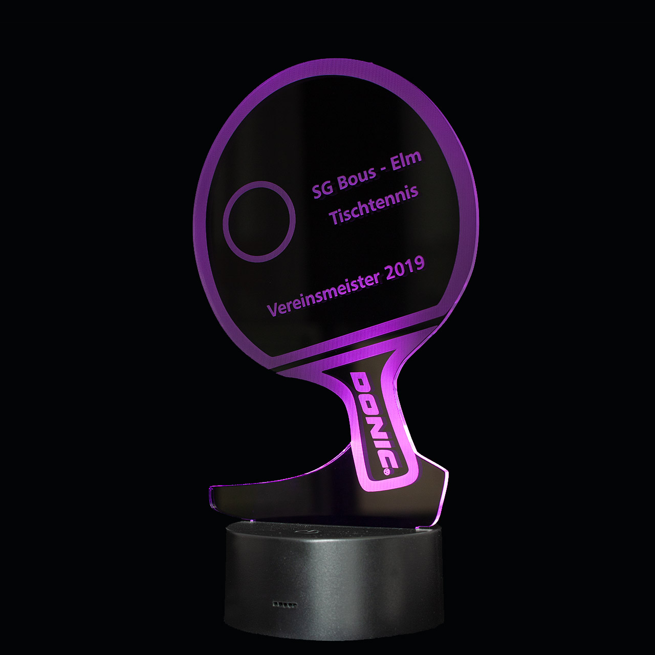 DONIC LED-Lampen-Trophäe - mit Gravur - Licht in violett